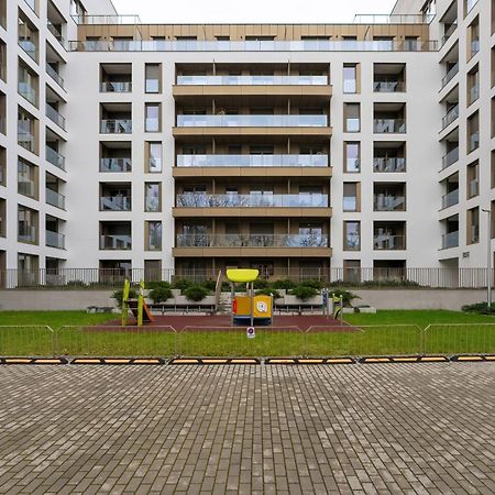 City Center Apartments With Gym & Free Garage Poznan By Noclegi Renters Exteriör bild