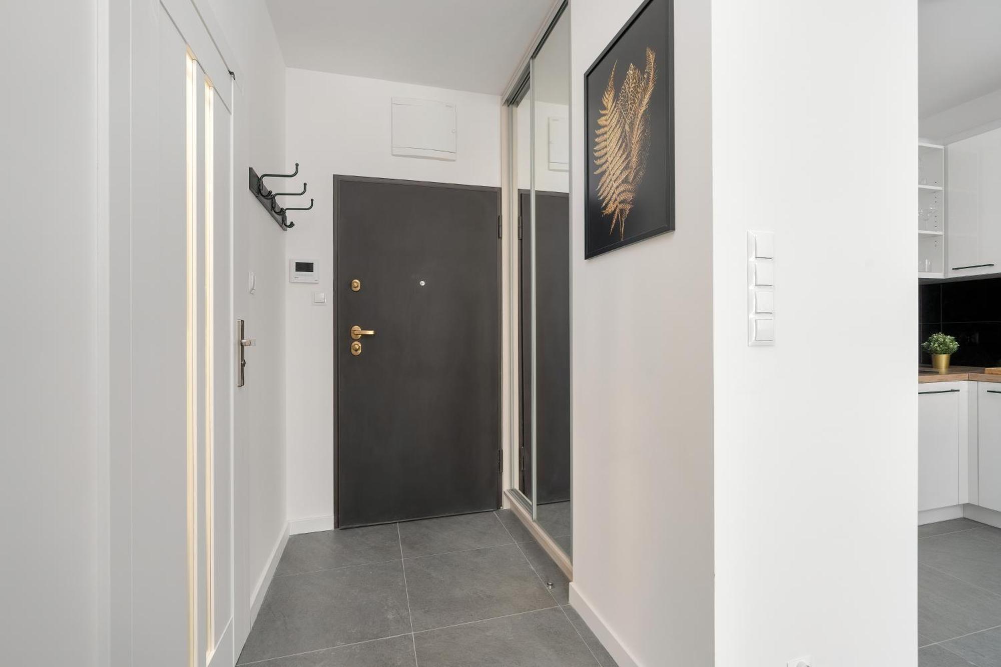 City Center Apartments With Gym & Free Garage Poznan By Noclegi Renters Exteriör bild