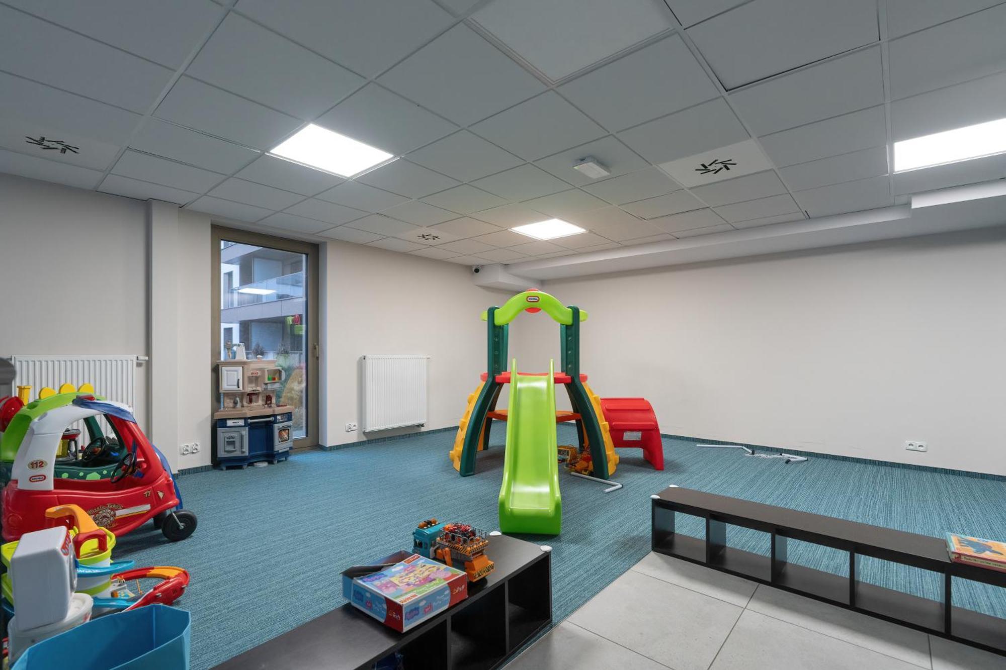 City Center Apartments With Gym & Free Garage Poznan By Noclegi Renters Exteriör bild